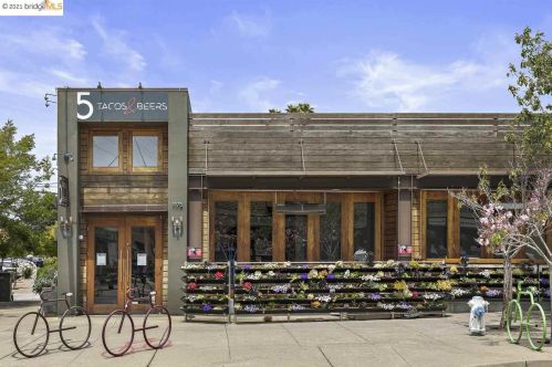 1070 Peralta, Berkeley CA 94706-2118 exterior