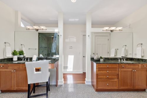 4142 Rockwell St, Chicago IL 60647-5218 exterior