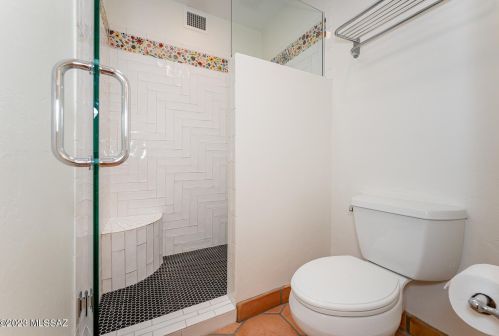 5925 Mina Vis, Tucson AZ 85718-4128 exterior