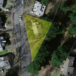 110 Manchester Rd, Newton MA 02461-1123 aerial view