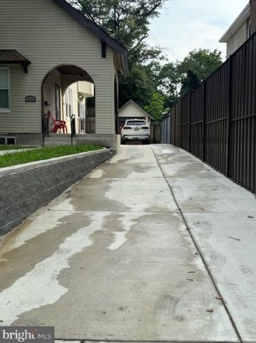 508 Godfrey Ave, Philadelphia PA 19126-3834 exterior