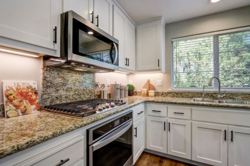 227 Vista Roma Way, San Jose CA 95136-4444 exterior