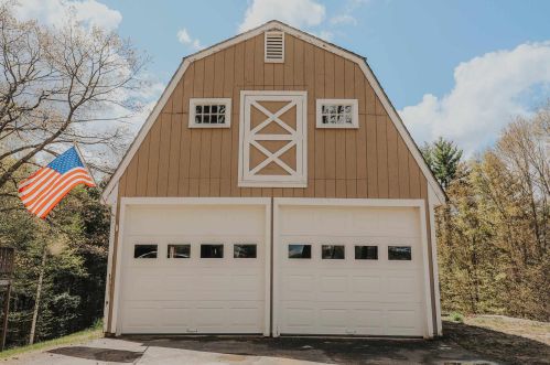 7346 Currier Rd, Concord, NH 03307-1311