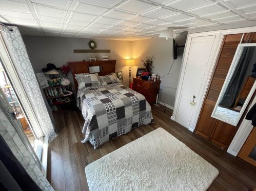 230 King St, Concord NH 03303-2112 exterior