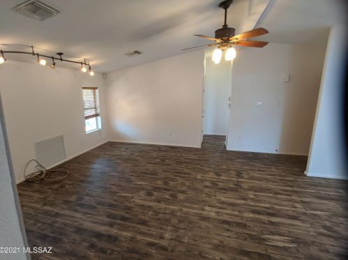 3950 Edwin Rd, Tucson AZ  85739-9569 exterior