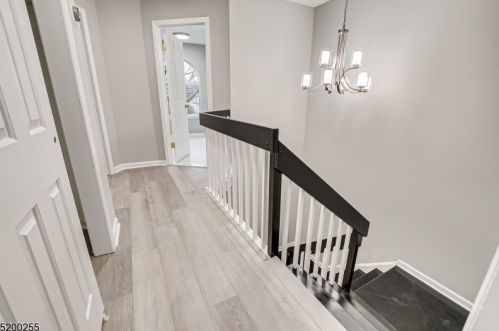 502 Park Pl, Springfield NJ  07081-3504 exterior