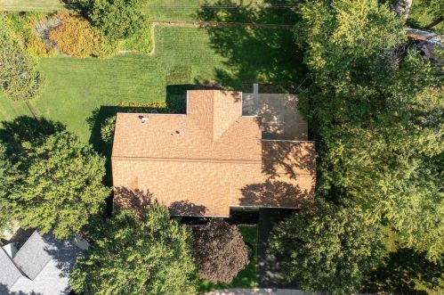 1049 Fernpark Dr, Saint Louis MO 63141-6132 exterior