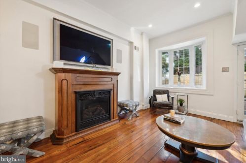 1712 Addison St, Philadelphia PA 19143-1203 exterior