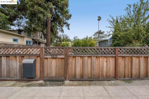 1521 Stuart St, Berkeley, CA 94703-2007