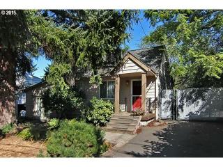 40 108th Ave, Portland, OR 97220-4137