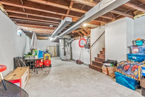 1163 County Rd B, Saint Paul MN 55113-4302 exterior