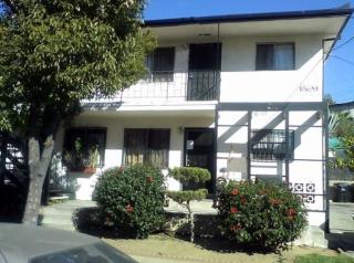 3005 8th St, Los Angeles CA  90005-1813 exterior