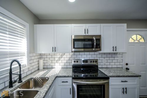 3830 Adkins Rd, Atlanta GA 30331-3402 exterior