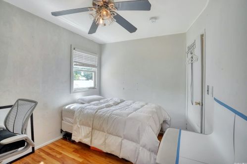 21 Orchid Ln, Commack NY exterior