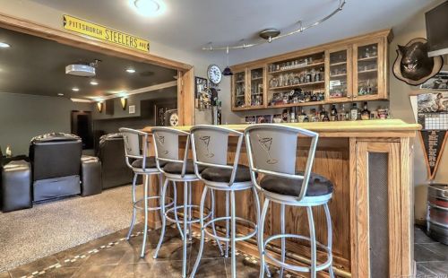 22 Ajellos Farm Rd, Seymour CT 06483-2362 exterior