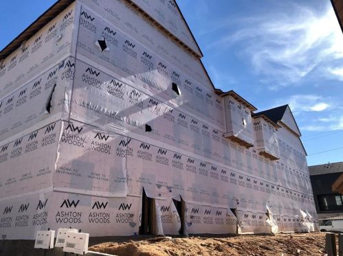 6617 Beacon Dr, Atlanta, GA 30328