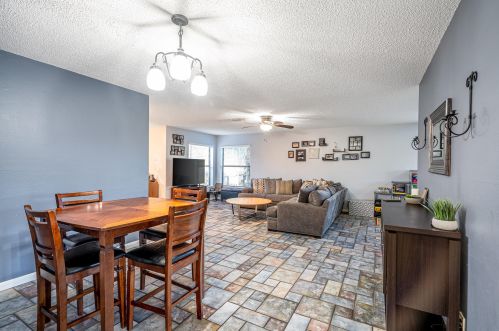 5807 Northpointe Ln, Boynton Beach FL 33437-2008 exterior