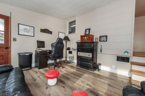 11 Duncan Ln, Rockaway NJ  07866-2807 exterior