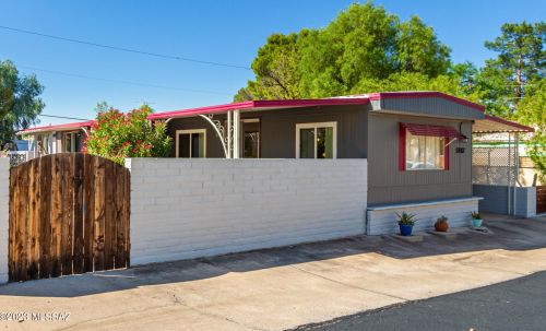 5387 Flying W St, Tucson AZ 85713-4434 exterior