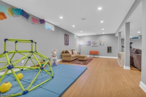 138 Ardmaer Dr, Bridgewater NJ 08807-2766 exterior