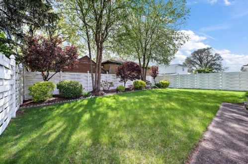 3045 Fadette St, Pittsburgh, PA 15204-2225