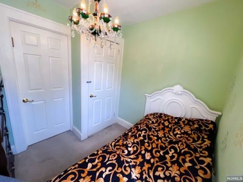 883 Garrison Ave, Teaneck NJ  07666-2569 exterior