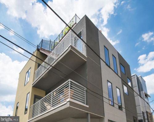 860 Leithgow St, Philadelphia PA  19123-2127 exterior