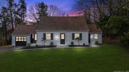 48 Clintonville Rd, North Haven, CT 06473-2323