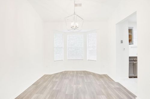 5410 Forest Downs Cir, Atlanta GA  30349-2488 exterior