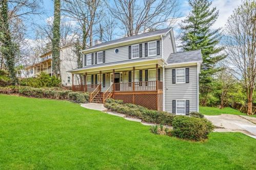 1107 Leslie Pl, Lithonia GA  30058-8202 exterior