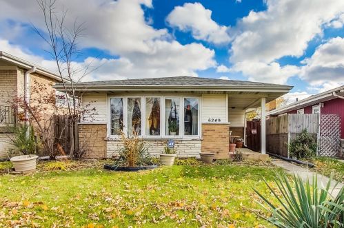 6249 Harlem Ave, Chicago, IL 60638-3906