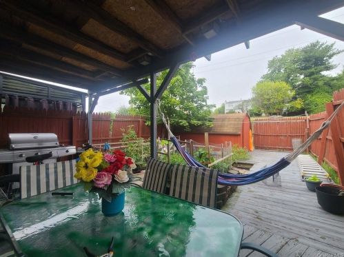 28 Silo Ln, Middletown NY 10940-2603 exterior