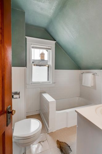 1299 Blair Ave, Saint Paul MN 55104-2008 exterior