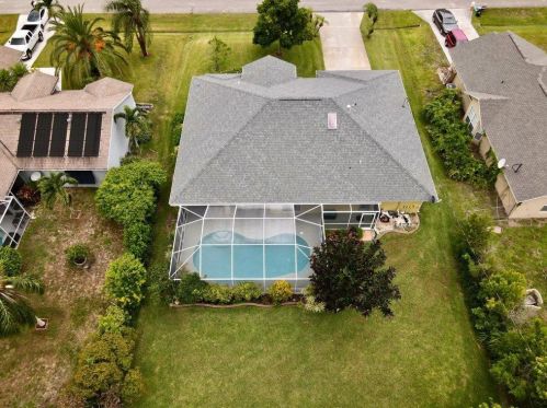 241 Dalton Cir, Fort Pierce FL 34953-5846 exterior