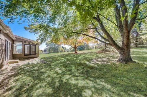 4714 Billingsgate Ln, Bull Valley IL 60098-8748 exterior