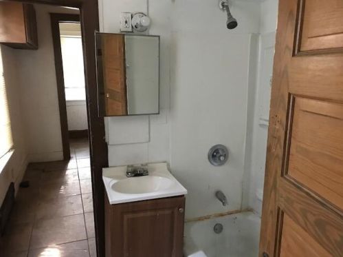 5418 37th St, Milwaukee WI  53209-4732 exterior