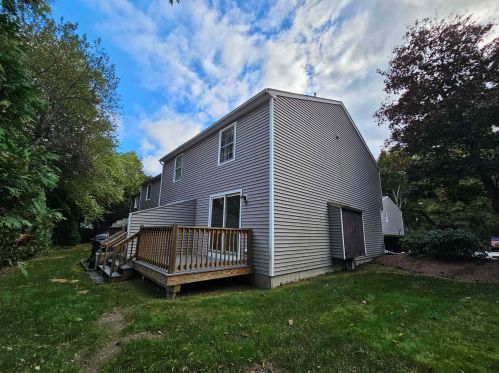 15 Wyman St, Concord NH  03301-3156 exterior