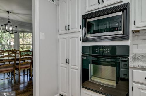 12811 Camellia Dr, Silver Spring MD 20906-3315 exterior