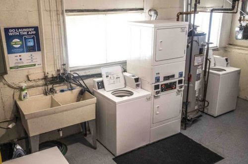 6458 Northwest Hwy, Chicago IL  60631-1412 exterior