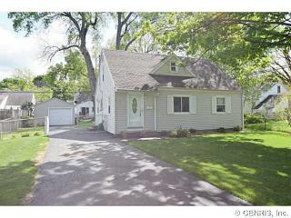 83 Milford St, Rochester NY  14615-2040 exterior