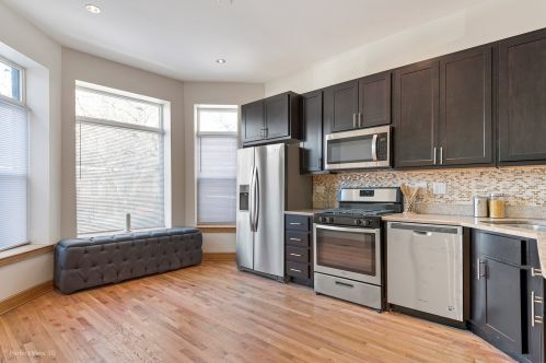 4939 Forrestville Ave, Chicago, IL 60615-2438