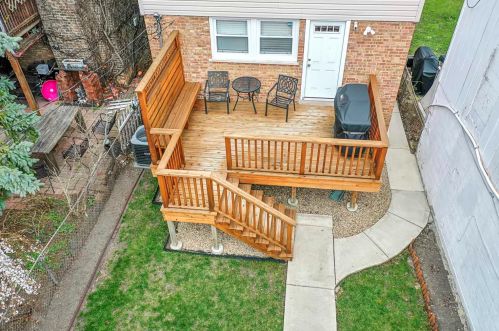 4310 Bernard St, Chicago IL 60618-1109 exterior