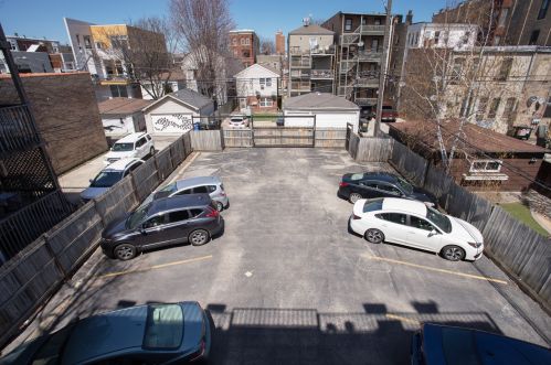 1418 Ohio St, Chicago IL 60642-7157 exterior