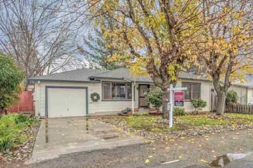 1570 Stanford Ave, Concord CA  94519-2716 exterior