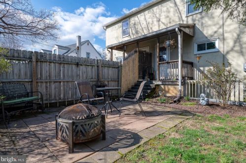 1380 Orchard St, Lancaster PA  17601-4038 exterior