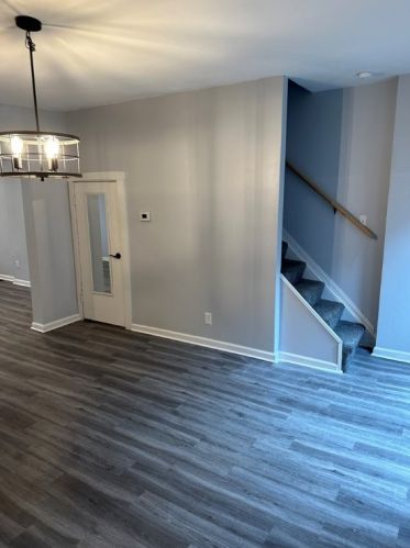 1313 Lowrie St, Pittsburgh PA  15212-4325 exterior