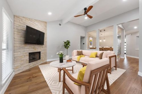 1804 Camas Dr, Austin TX  78728-5743 exterior