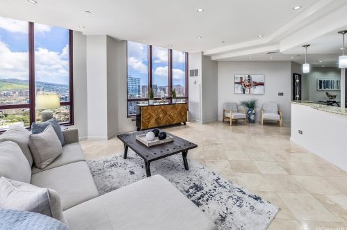 725 Kapiolani Blvd, Honolulu HI 96813-5247 exterior