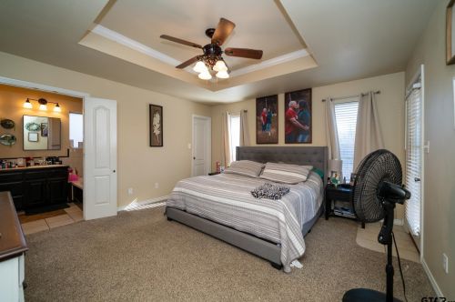 704 Cheryl St, Longview TX 75604-1044 exterior