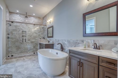 1 Ashburn Dr, Lewes DE 19958-9759 exterior